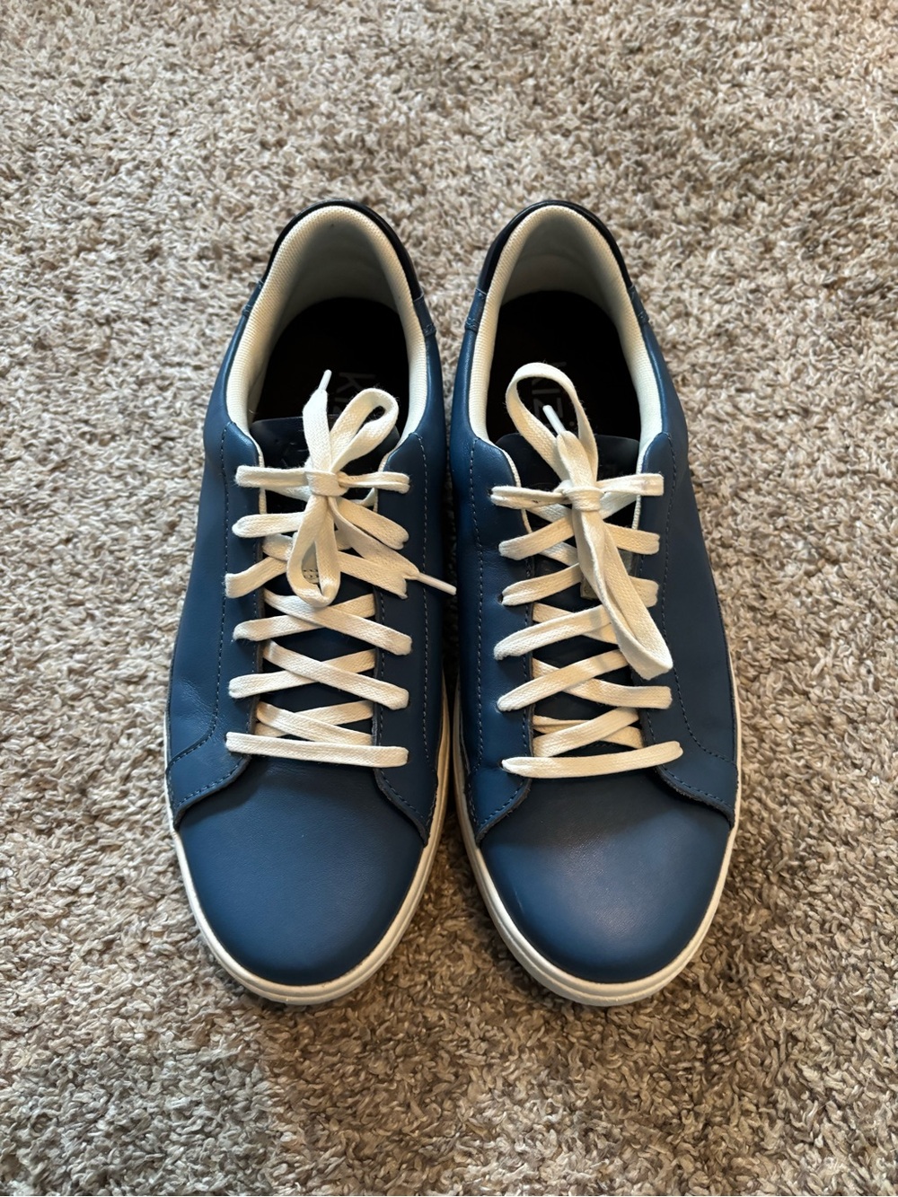 Kizik Vegas shoes